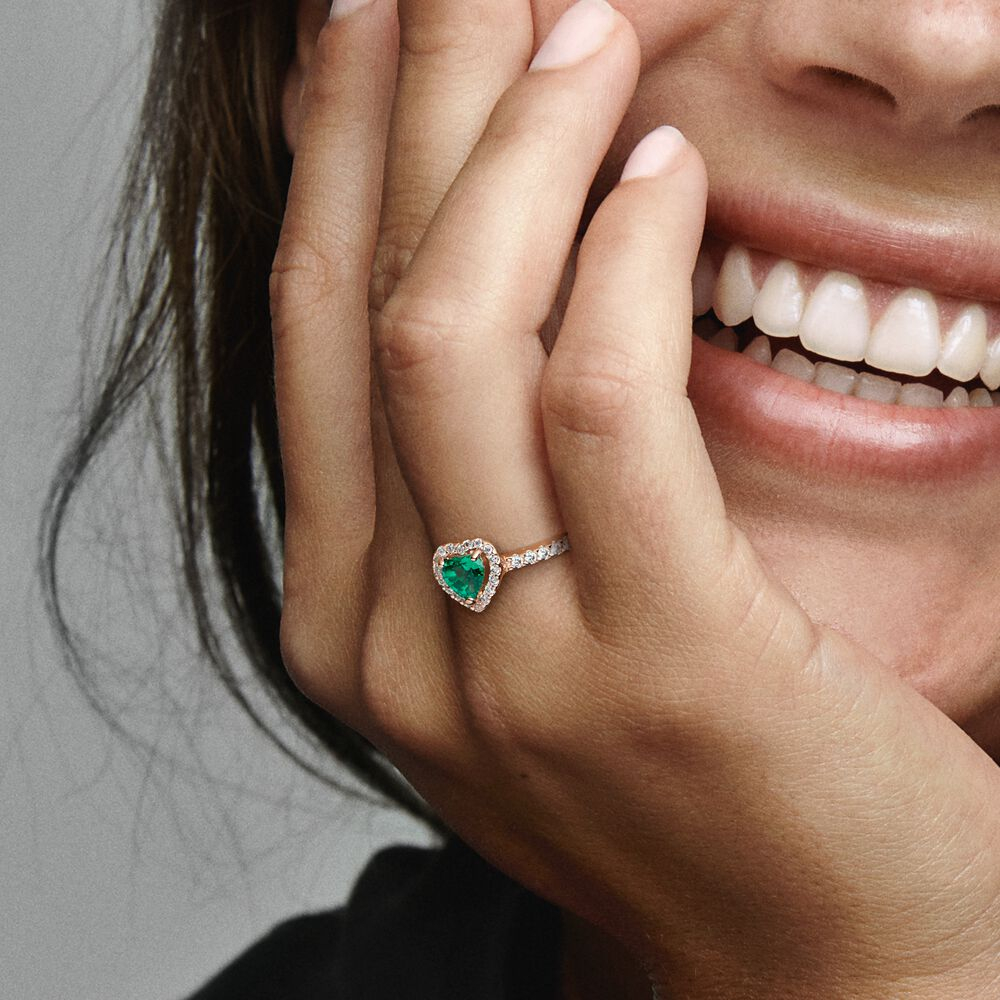 Pandora Ring Sparkling Elevated Heart 188421C03